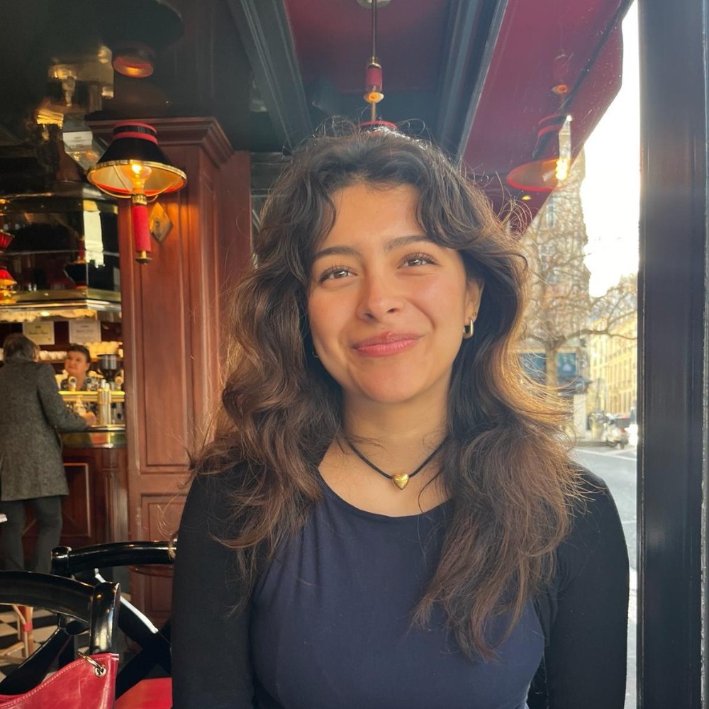 Meet your Posher, Vera
